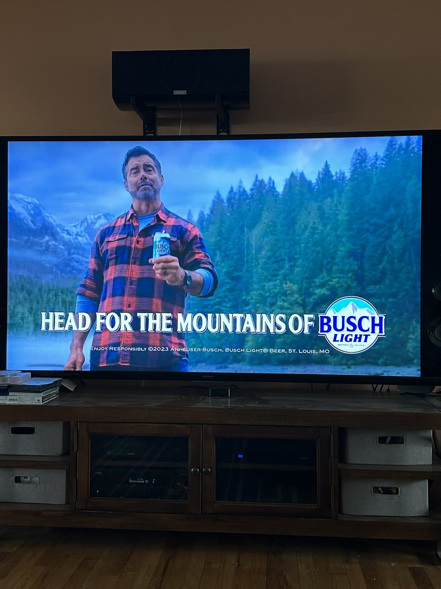 greggstewart's tweet photo. Lap 124 - Enjoying a cold Busch while watching The Daytona 500 #Busch401K #Sweepstakes https://t.co/ATK9dSg2AQ