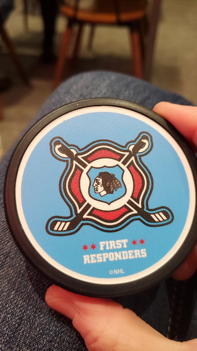 irishchicky28's tweet photo. @sportshashhash @NHLBlackhawks @MapleLeafs I bought a puck. Gotta support em! https://t.co/RZko0Vw2fc