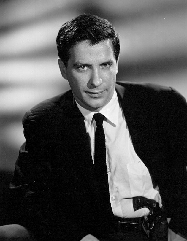 First movie or series you think of? 

John Cassavetes (1926-1989)

#JohnCassavetes