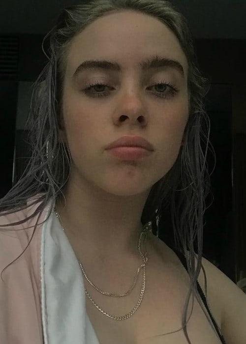 Vi Jinx 🧚🏻‍♀️🌲 On Twitter Billie Eilish With Her Wet Hair