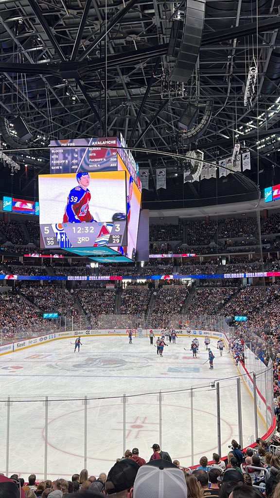 melfischerr's tweet photo. In enemy territory💙🧡 #LetsGoOilers  @EdmontonOilers  @OilersNation https://t.co/yEKMuGOKLT