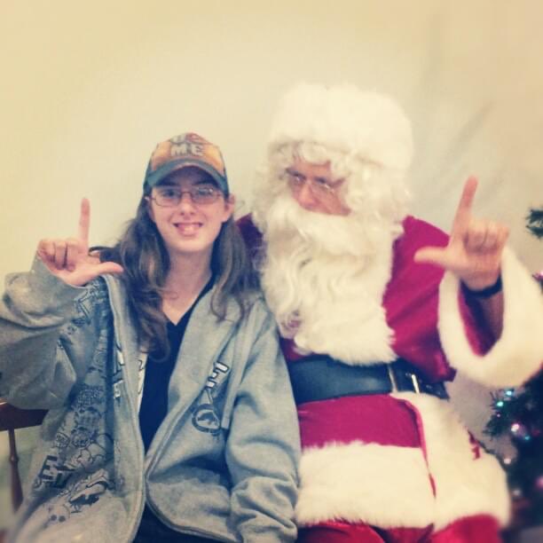 char_nx's tweet photo. Not Santa doing the LI symbol wrong 😭😭😭😭🤯 #December2012 https://t.co/00dZoxZacM