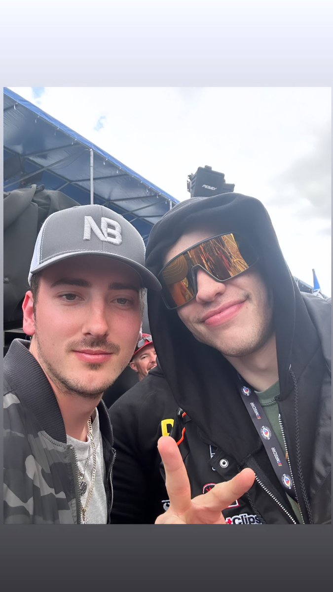 NovlanTayt's tweet photo. Brotha  #PeteDavidson #daytona500 #NASCAR https://t.co/YUnZg5cvvs