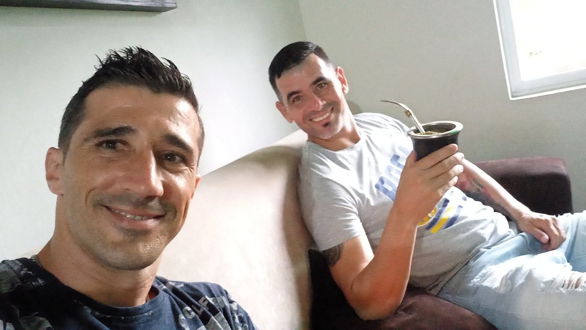 zurdolopez6's tweet photo. Feliz cumpleaños para una gran persona que tuve la suerte de conocer.
Amigo, que esta vuelta llegué con todo lo bueno que te mereces y se cumplan todos tus anhelos! Salute bostero! @aldomariano9 https://t.co/nx1oqP84Ba