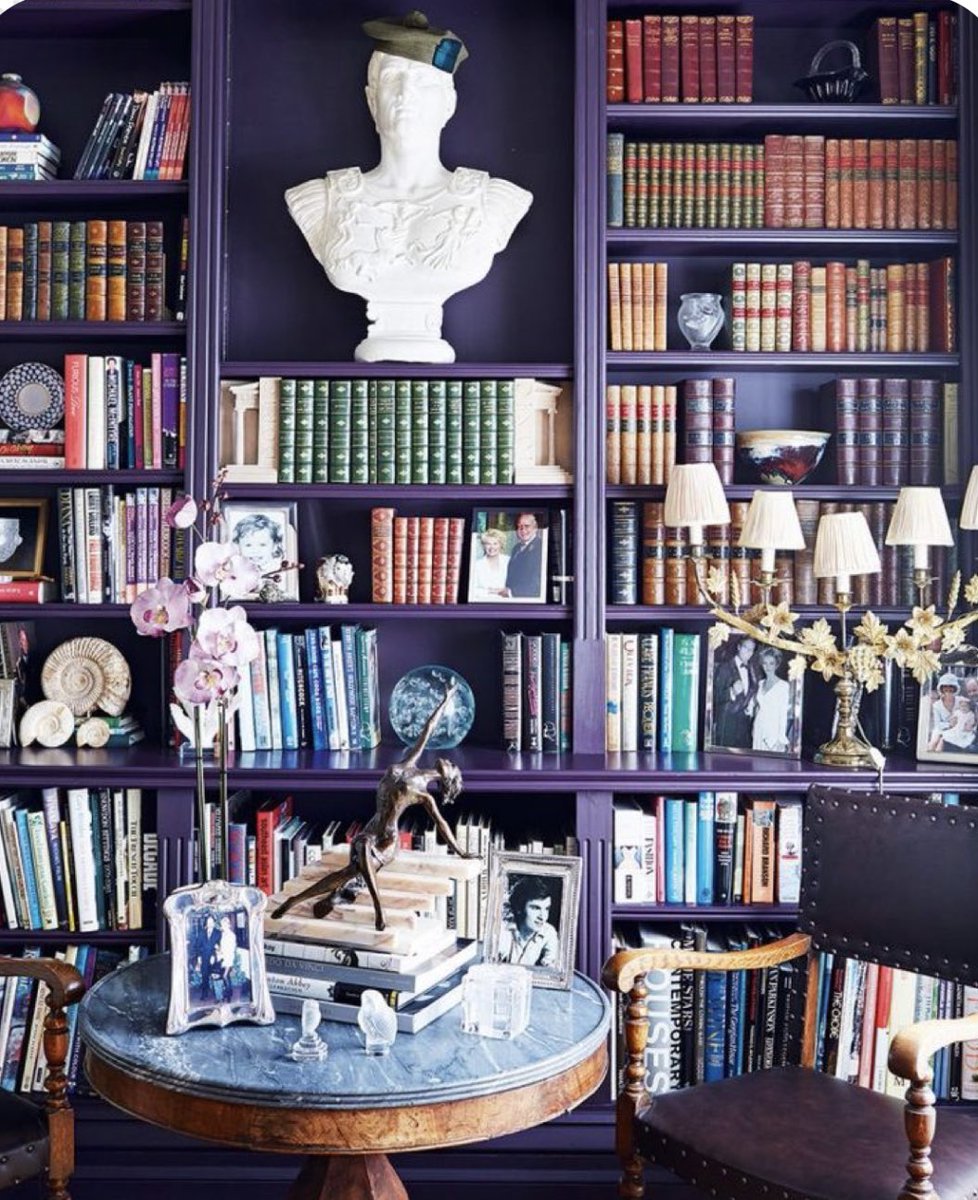 Monica_Wilcox's tweet photo. Books look great framed in any color.

Which is your favorite?

#library #book #BookTwitter #design #bookshelf #WritingCommmunity https://t.co/kukJ51Hpe6