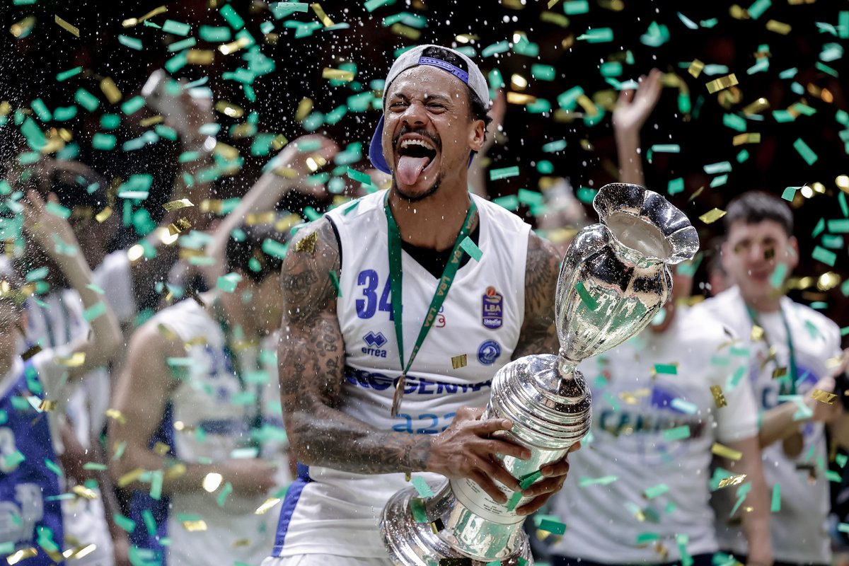 NEVER EVER UNDERESTIMATE THE HEART OF A CHAMPION ❤️🏀🏆🇮🇹

#DreamBig | #Brescia | #TuttoUnAltroSport | #LBAF82023 | #Frecciarossa