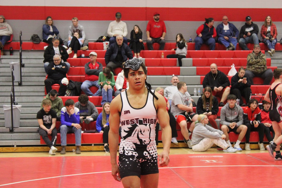 Landkingdom49's tweet photo. Placed 2nd at the Dixie invite! Getting better every year.  24-8 for the season preparing for sectionals #wrestlinglife #wrestlingplacer #gowest https://t.co/cyBMv0xU0j