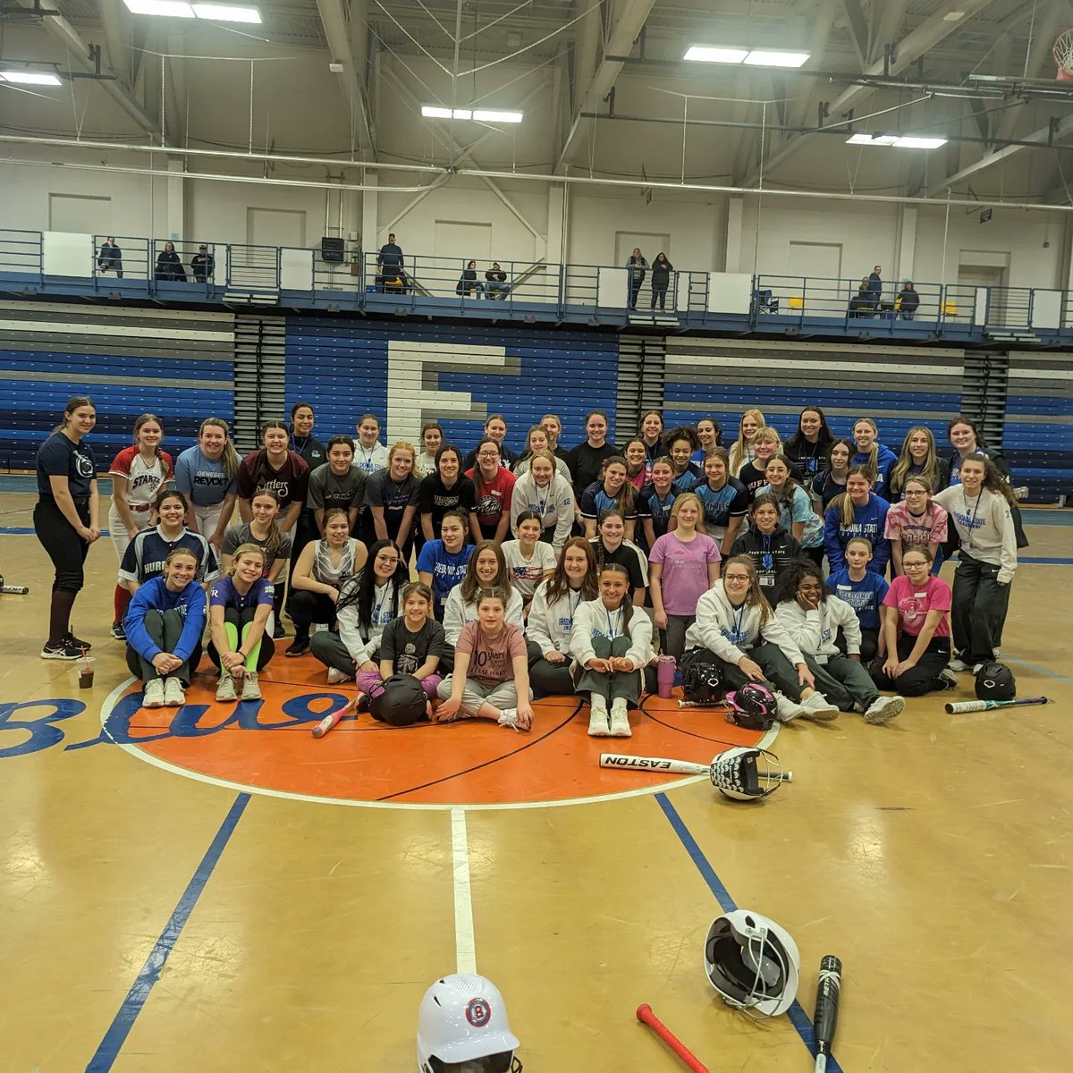 FredoniaSB's tweet photo. Thanks to everyone who participated in our winter clinic.. it was very successful... #lotslearned ... #SBIQ ... #PlayWithPassion .. some new handshakes by a junior camper https://t.co/gadTpCGe1A