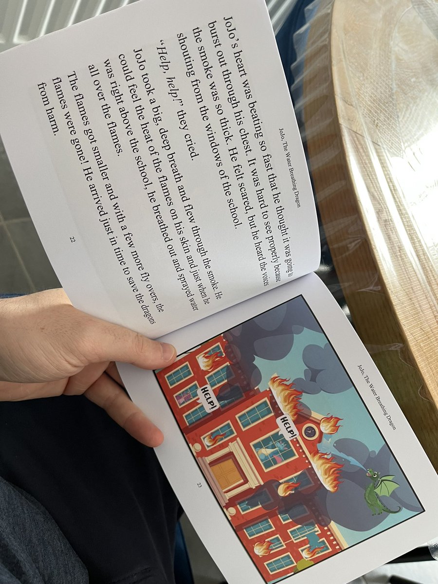 DorrianMatthew's tweet photo. @SundanceKid1972 📖👓 https://t.co/04aZz3Wvdt