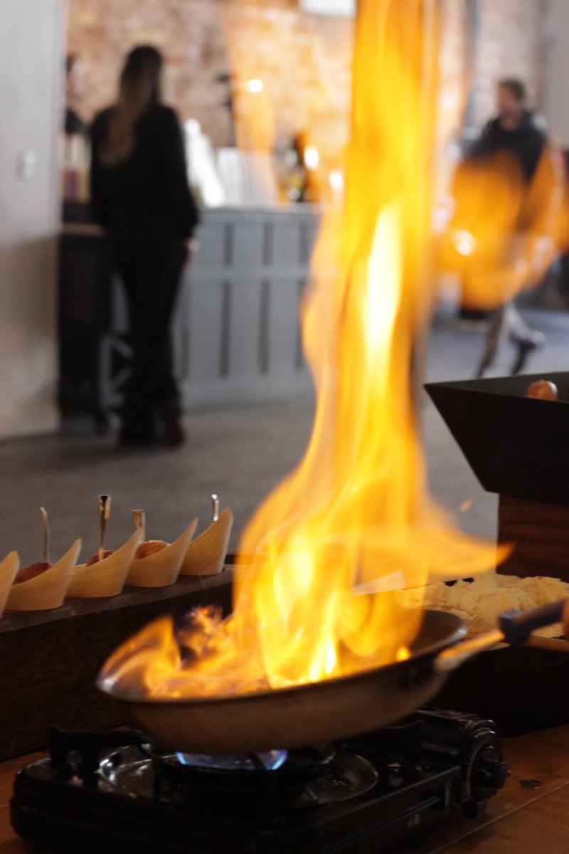 oneelevate_'s tweet photo. Together with Arctos, we hosted an All-Star Social for @NBAAllStar in Salt Lake City yesterday. Over 200 guests enjoyed brunch, beats, and basketball conversation at Ember. Thanks to all our great partners and friends who stopped by! 🥓🎵🏀 https://t.co/Zk8hT1xXAD