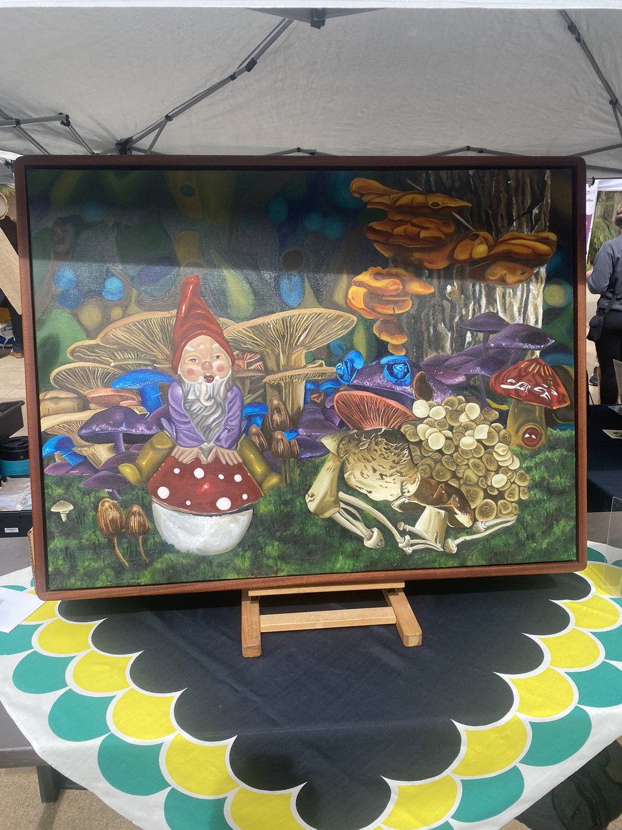 MyconautMI's tweet photo. 🍄 Loving this #mushroom fest in #SanDiego 🏝️
🙏 Great connections! 
@ommushrooms 
@sdmyco 
@MountainMeadow3 https://t.co/UUH1cqyLDE