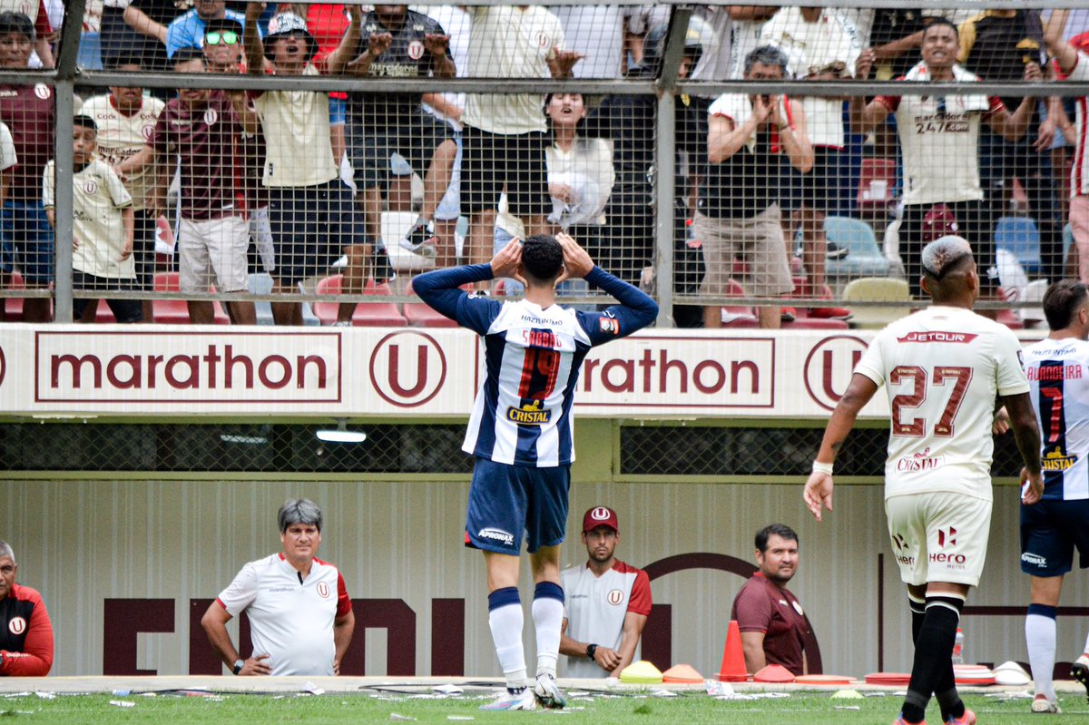 chavez3398's tweet photo. @Universitario https://t.co/oQ0GW32BUw
