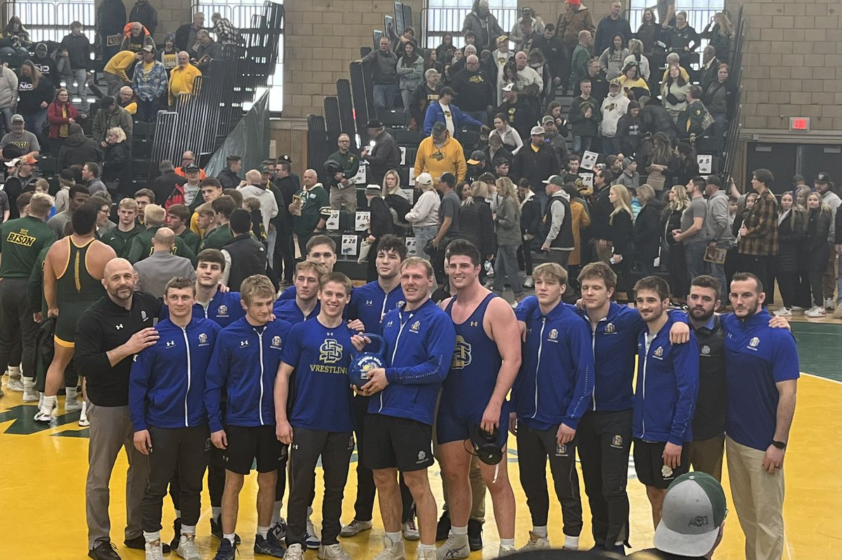 The Border Bell returns to Brookings! Proud of our guys. Impressive performance <a href="/GoJacksWrestle/">Jackrabbit Wrestling</a> in a tough environment. Next stop…Tulsa. #GetJacked #Big12WR #GoJacks