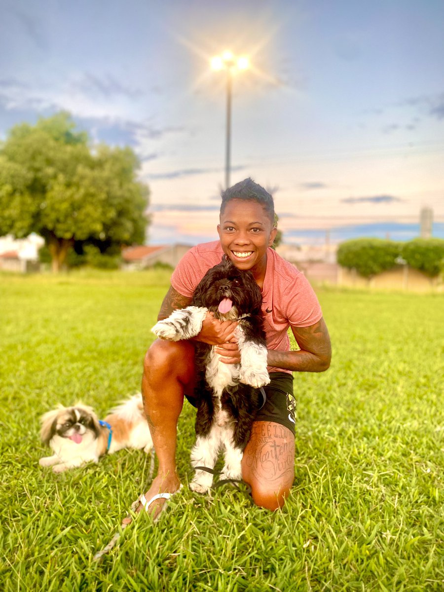 lelle_30_'s tweet photo. Domingão em família🦮🐕‍🦺❤️
#carnavaloff https://t.co/SvrygpQve3