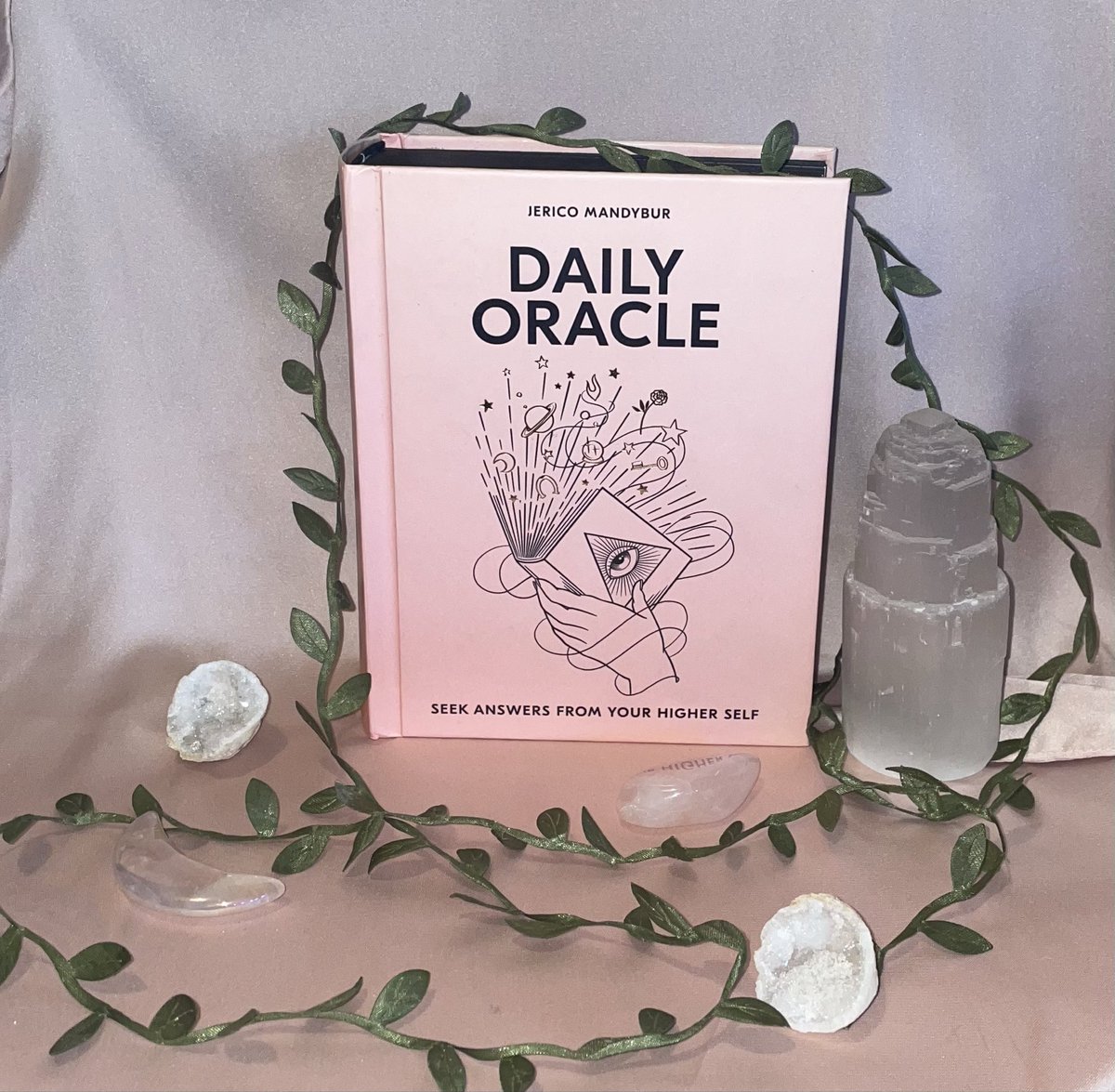 millrosetarot's tweet photo. 🕊️MESSAGE FROM HIGHER SELF🕊️
⭐️ask your question in the comments and get a FREE message from your higher self⭐️
Must: 
✨follow and like 
✨retweet 
✨comment your initials with your question
(For a more in depth message with tarot cards send a dm with a tip of your choice) https://t.co/0pYqt4vaQn