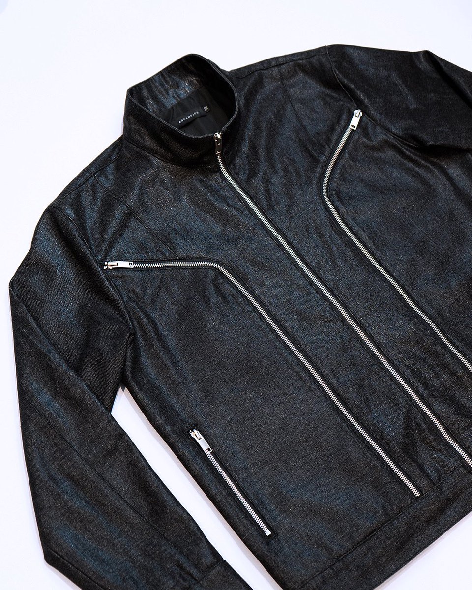 New physicals coming soon to our marketplace. Exclusively for ASCENSION holders. 

Secure your spot at a discount before our upcoming releases and roadmap developments! 

opensea.io/collection/asc…