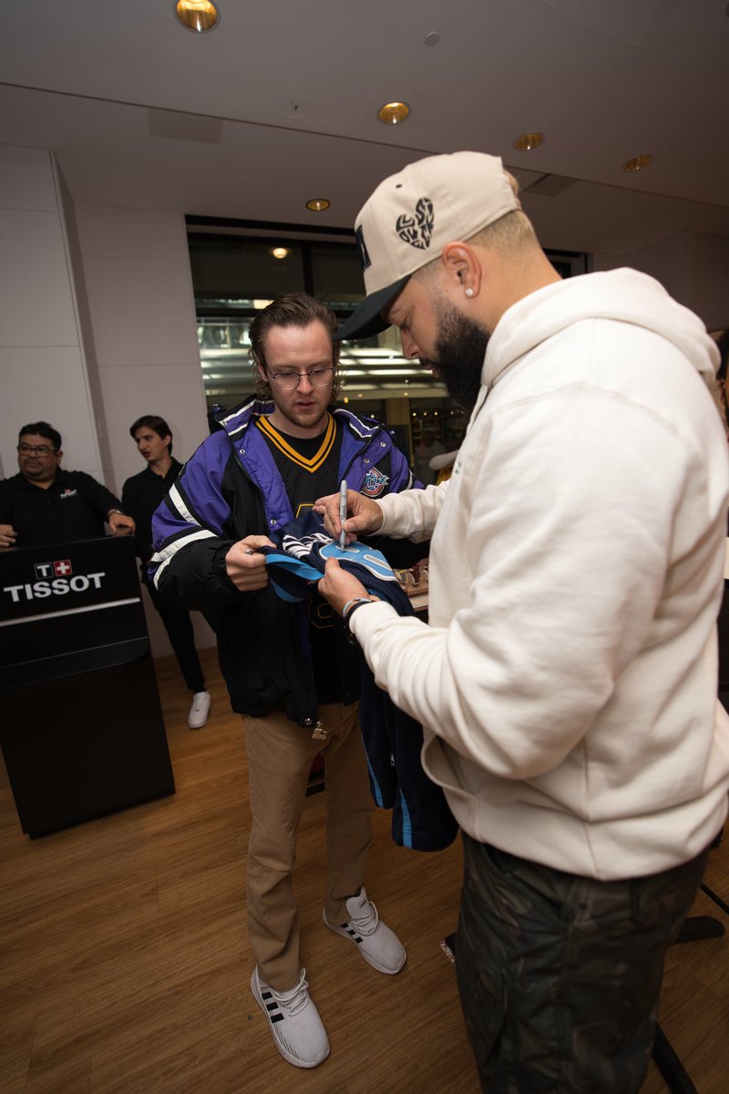 Deron Williams tweet media