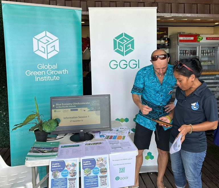 GGGIPacific's tweet photo. GGGIโs Kiribati Country Team joined The Possibility Expo to showcase #green #growth opportunities & GGGI's work in Kiribati.
๐The next Call for applications for the #Kiribati #Climate #Smart #Agriculture Program was also launched!
#promotingopportunities
@gggi_hq @qatar_fund https://t.co/dXrorYz50K