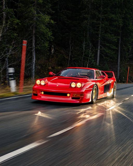 gulfcars's tweet photo. Wow!๐ 1 of 3 Ferrari Testarossa TT1000 by LOTEC. Wide body, 1000 horsepower and full red interior. What do you think? | Photos by ig:kevinvanc | ig:enzomagazinefrance | #blacklist #ferrari #testarossa #ferraritestarossa #tt1000 #lotec https://t.co/NH1CGBMXYo