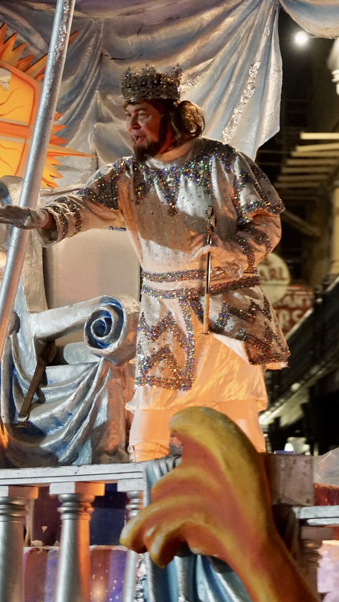 lenubienne's tweet photo. From Thursday: #KnightsOfBabylon #KnightsOfChaos #MardiGras https://t.co/6vcqnmS2eN
