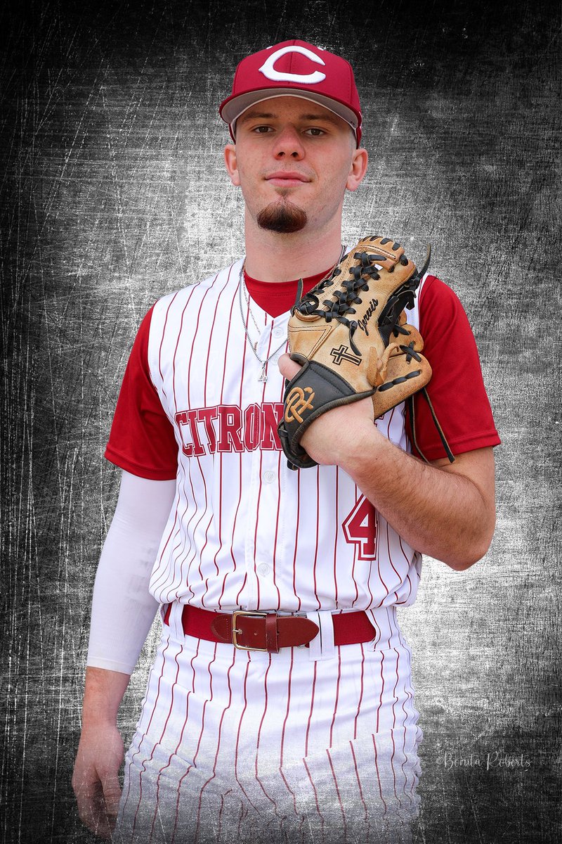 Senior @bjarvis_4 went 7 for 8 on the weekend with 4 doubles, 3 singles, and 7 RBI’s.