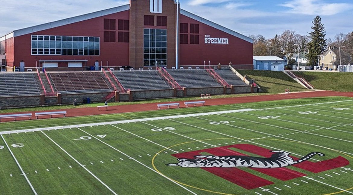 #AG2G After a great talk with coach <a href="/CoachAaron6/">Coach Dwayne Aaron</a> I’m blessed to receive an offer from Wittenberg University!🤍 ❤️