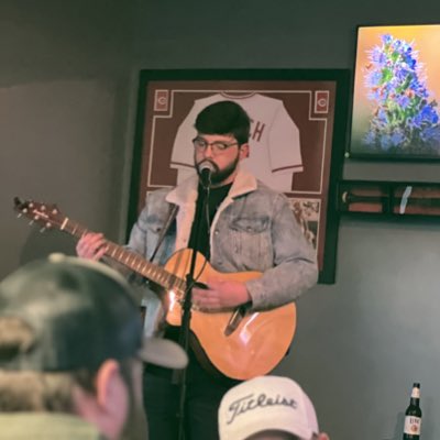 unclebernn's tweet photo. #NewProfilePic https://t.co/mjB8mHbJEF