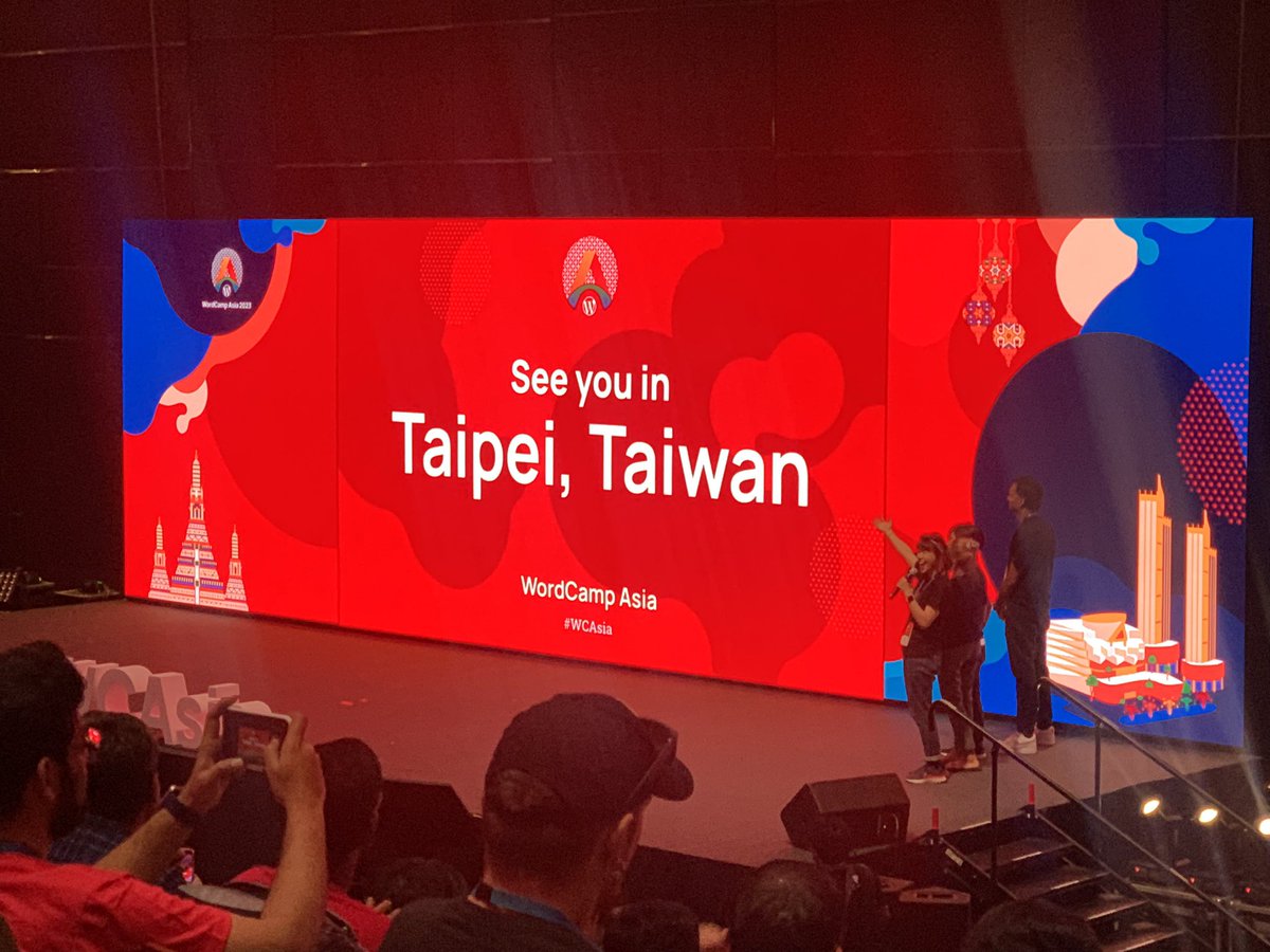 robliteralli's tweet photo. @WordCampAsia in 🇹🇼next year! 豪大大雞排 and #WordPress LETS GOOOOOOOOO!!! #WCAsia https://t.co/XN5Tlmfdxk