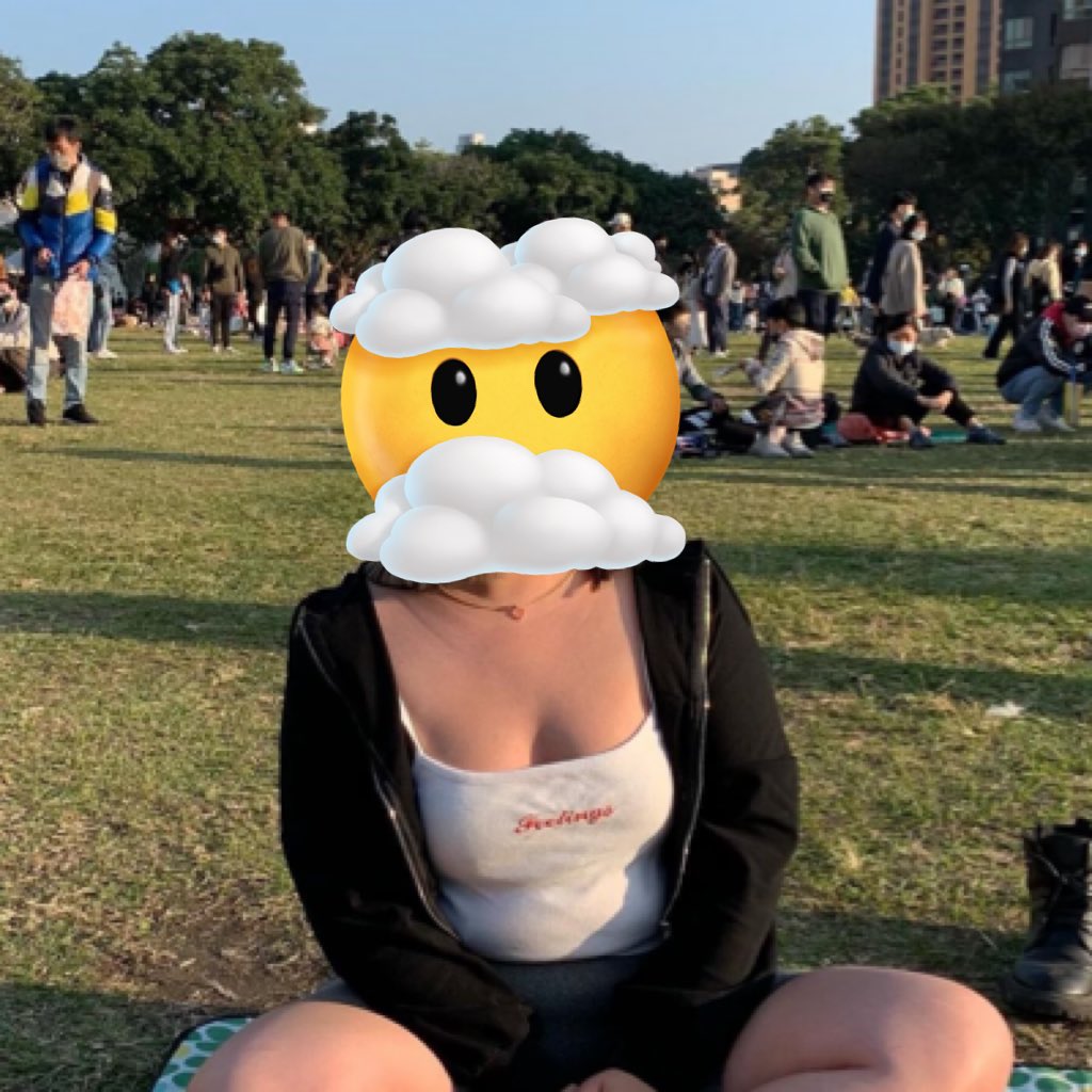 iris190304's tweet photo. #NewProfilePic 
最近剛開學 忙著一些事情
比較少開這邊 🙇等我忙完回歸
不要忘記我喔喔喔喔喔
#肉肉女 #台中 #台北 #單女 #Chubby #學生 #大學生 https://t.co/INDygiIEvN