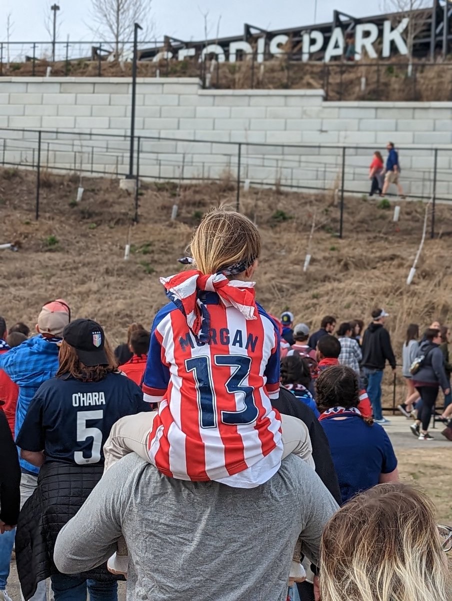 AOLandofLincoln's tweet photo. Fun day in Nashville supporting our @USWNT in the #SheBelievesCup2023
Awesome win!
Thanks for the hospitality @AONashville @NashvilleSC @GEODISPark
#AOLOL๐ฉ https://t.co/ugUlUrfKRW