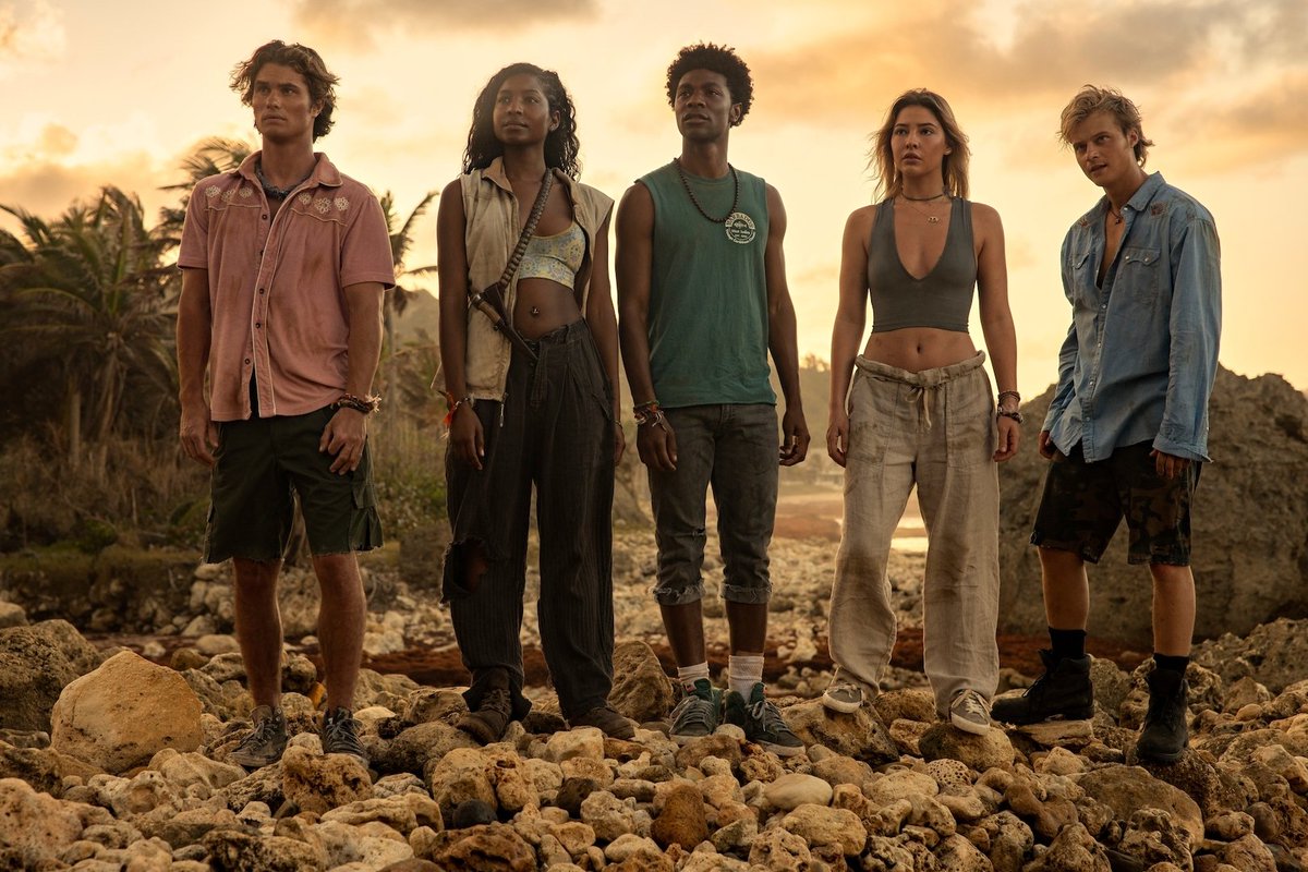 넷플릭스 <아우터뱅크스> 시즌 4 제작. 시즌 3는 2월 23일에 공개됩니다. 보물 사냥에 휘말린 존 B 일행이 살아남기 위해 섬에서 고군분투하는 액션...