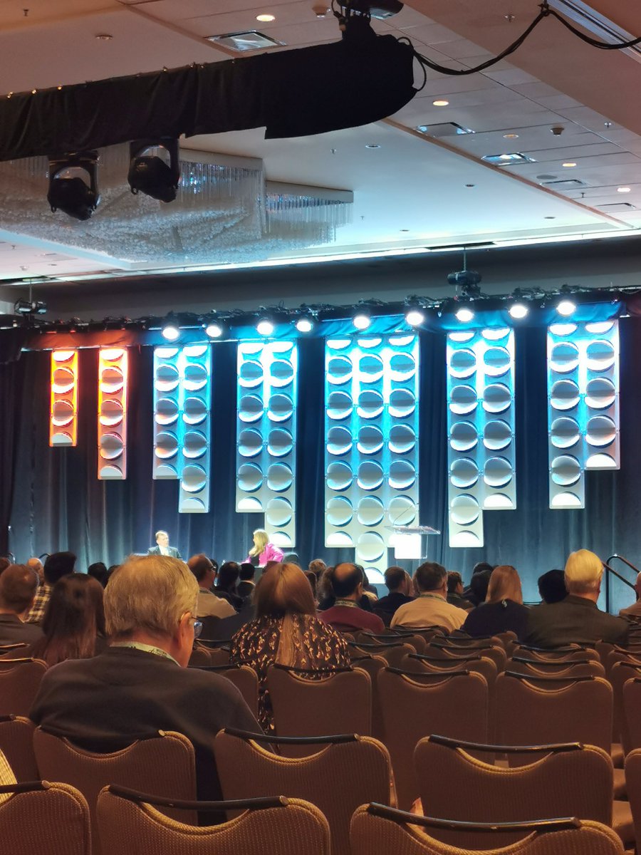 apelfelde's tweet photo. AUTM kick-off with the fireside chat with Kathi Vidal, Director of the USPTO 

#autm2023 #networking #universities #techtransfer https://t.co/UTRRUrqb01