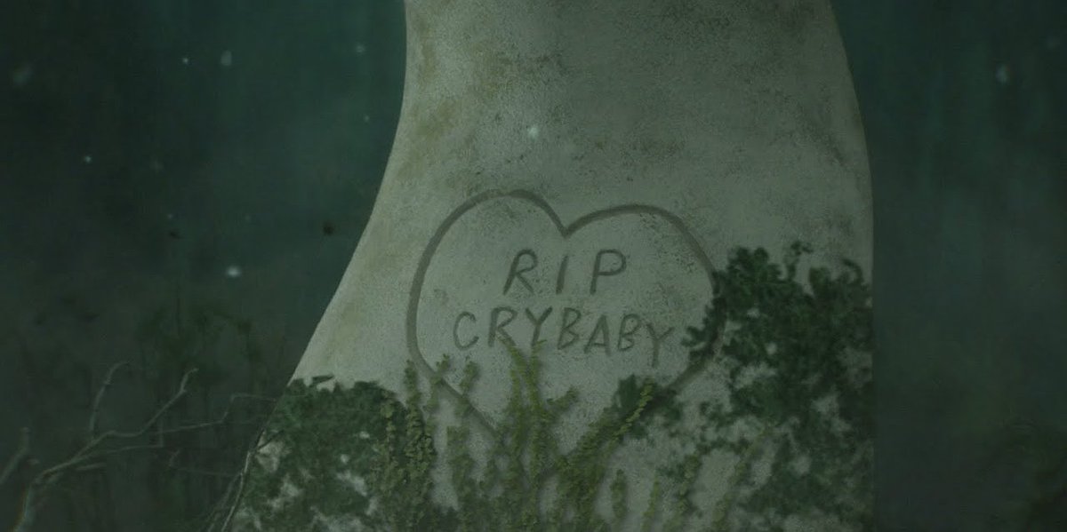 MelanieZone's tweet photo. O começo e o fim da era Cry Baby https://t.co/I7cMT9nIgO