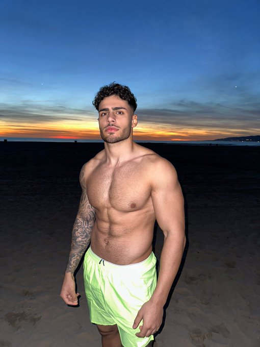 TW Pornstars - FitNarad. The latest pictures and videos from Twitter