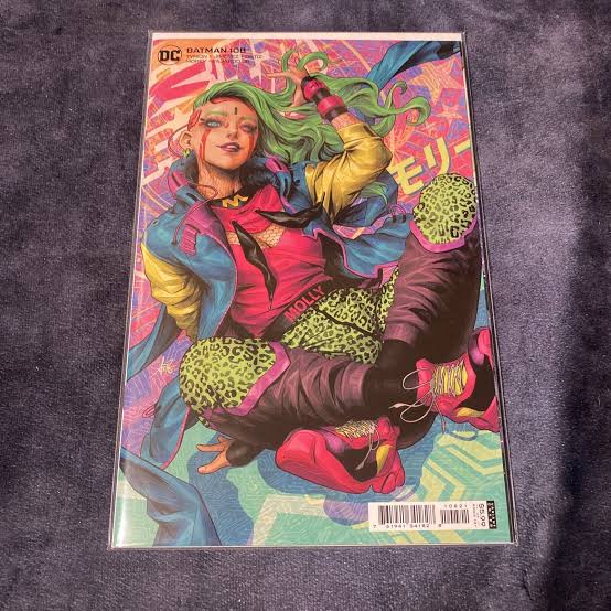 Dee Dee Loves Comics 💙 tweet media