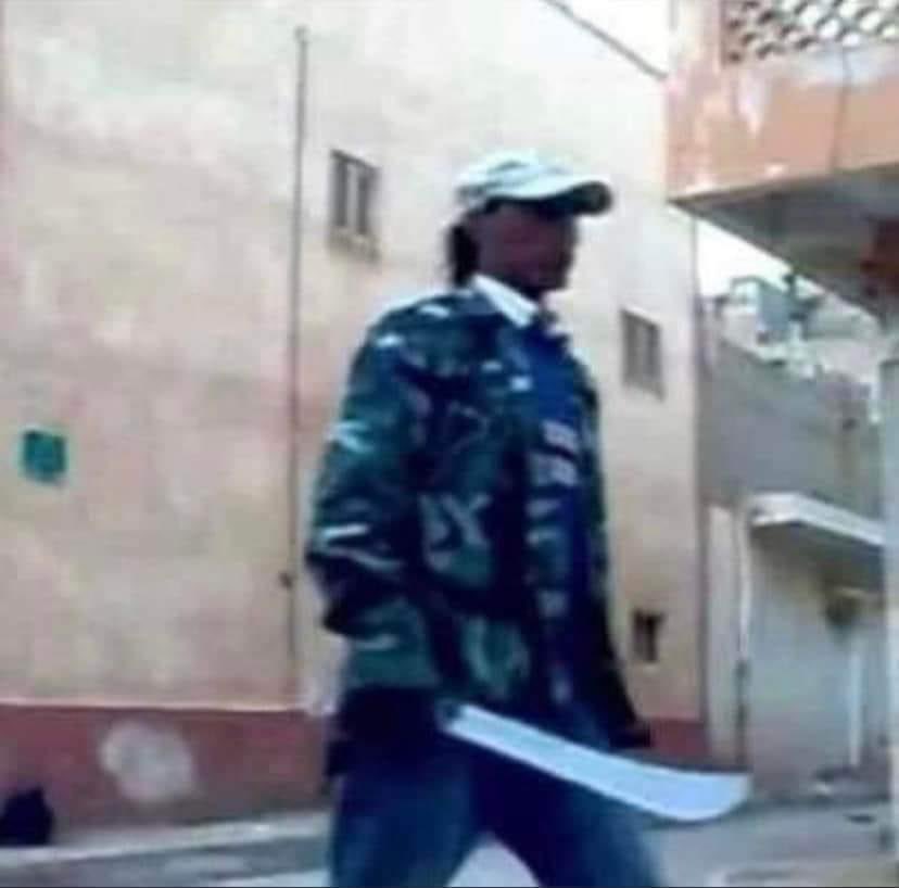 Millad_Bl's tweet photo. يحيا ايلون ماسك و القوانين الميردة الجديدة 

المجد للشهداء و لي ماتجيهمش بسرعة https://t.co/9cf7VVAqXP
