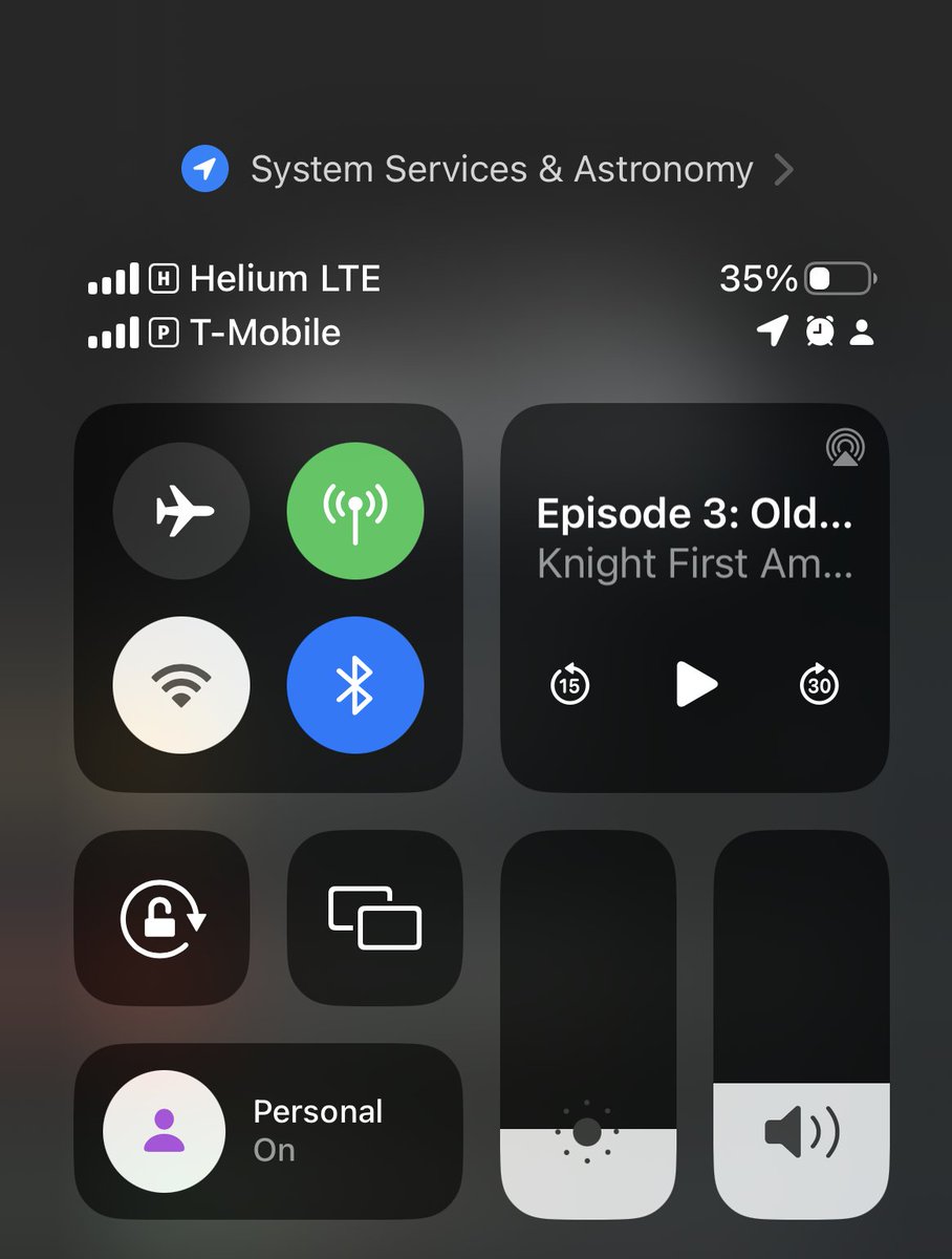 Austin_Federa's tweet image. Guys, how cool is this? My iPhone is running on the Helium network 🔥 

Testing from my small indoor cell