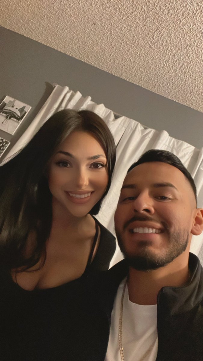 alllexisc's tweet image. My whole heart