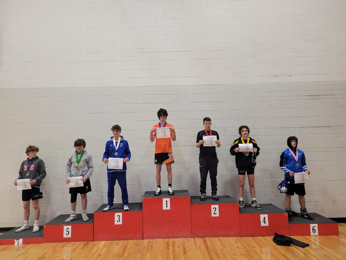 BCWC10's tweet photo. So proud of my boy, Cole.  Today, he finished 2nd in the Distrixt XI Jr. High Tournament.  Over 40 teams in this very tough tournament.  He did not earn the gold as he wanted but had a great season. Young Bull on the rise. https://t.co/OLAJAtWdmL