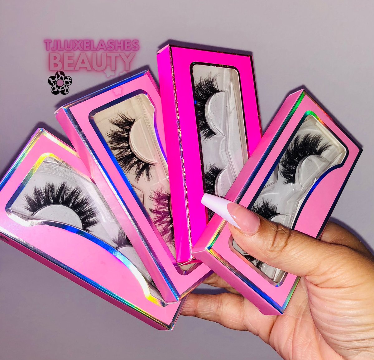 tjluxelashes's tweet photo. Click the link to shop https://t.co/tbgrIMJFaT. Use code 15OFF 💖✨ https://t.co/UrCiZAXZBy