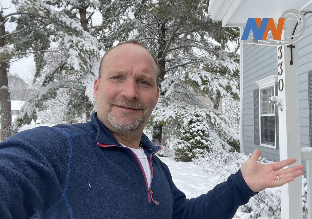 If you want your family &amp; friends to be up to date on the latest upcoming Winter Storm, why don't you give this post a RETWEET &amp; tell them to follow Novak Weather? I promise to give them a unique, timely &amp; accurate forecast. THANKS!
