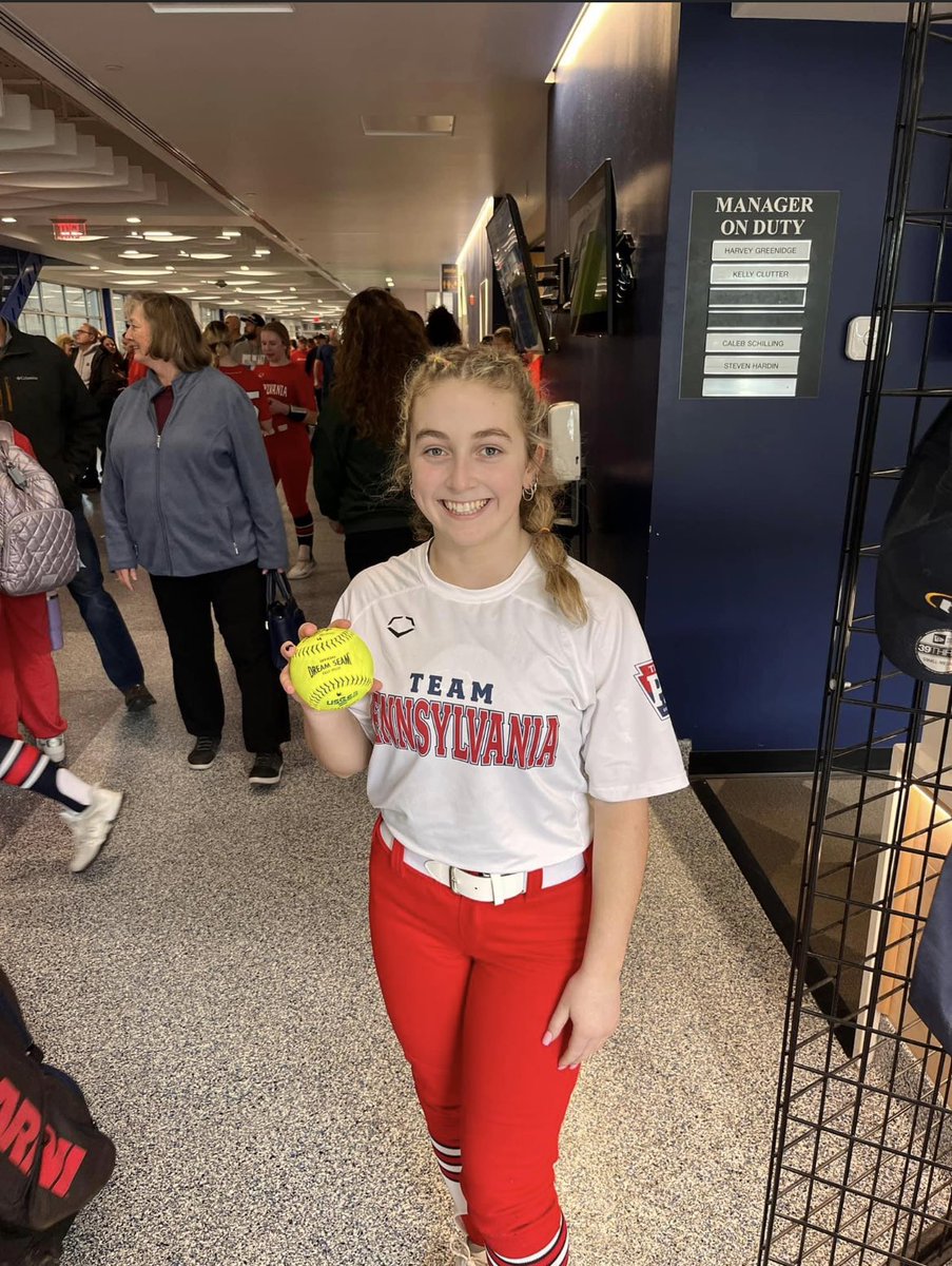 Mya McHugh •2025• #4 tweet media