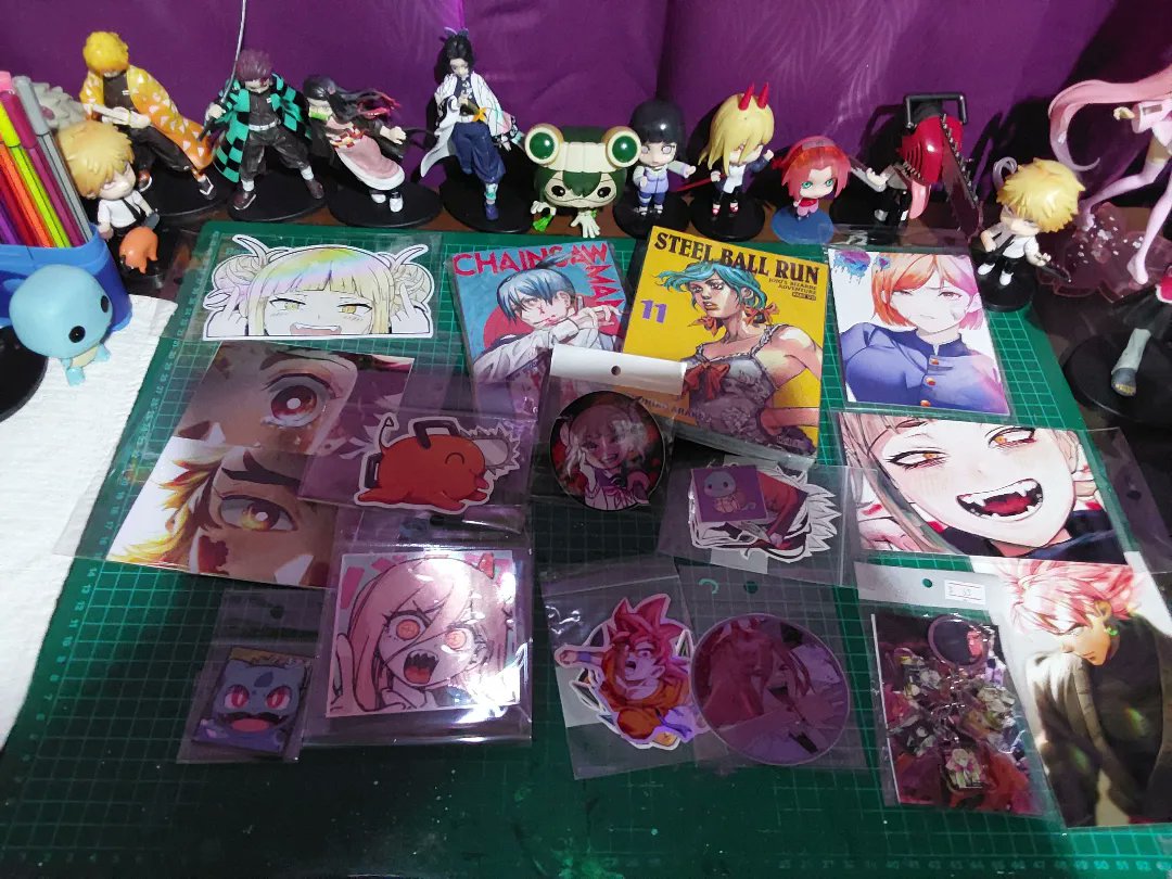 SanityYoru's tweet photo. Nuevas adquisiciones anime del Demon Fest en mi Pais!!!!
#demonfest #animecon #anime #animemerch #mangas #stickers #variedadanime #anime #Ragnarok #JujutsuKaisen #JoJosBizarreAdventure #DemonSlayer #chainsawman #Pokemon #BokuNoHeroAcademia #danganronpa https://t.co/8Ozw9hT7Z5