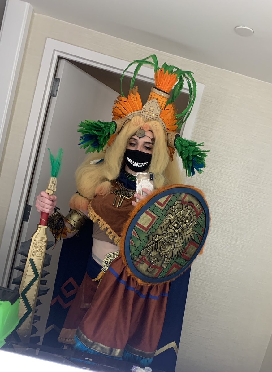 Ok home from Katsu so it’s time to share…

BUT I FINALLY FINISHED MY QUETZALCOATL COSPLAY FROM <a href="/FateGO_USA/">Fate/Grand Order USA</a> !! This has been longneck overdue but I can’t wait to share more photos later

#FGO #fgousa #FateGO #FateGrandOrder <a href="/fgoproject/">【公式】Fate/Grand Order</a> <a href="/FateGO_USA/">Fate/Grand Order USA</a> #fgocosplay #quetzalcoatl