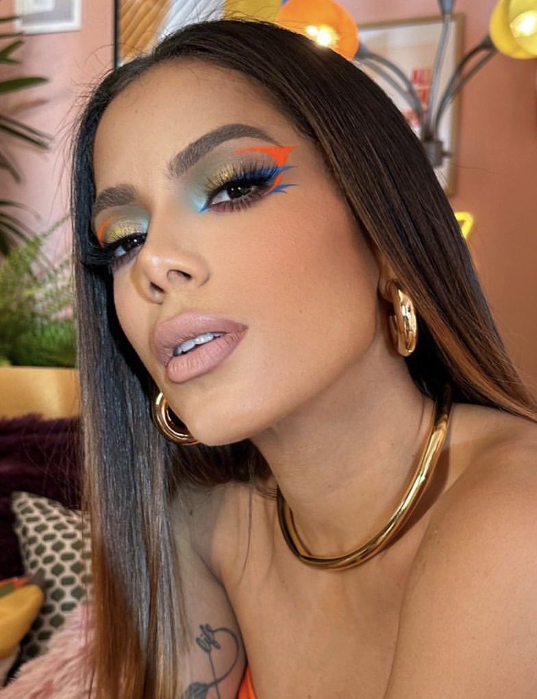 AcessoAnittaR's tweet photo. Anitta. ✨ https://t.co/lNFBI5OmAI