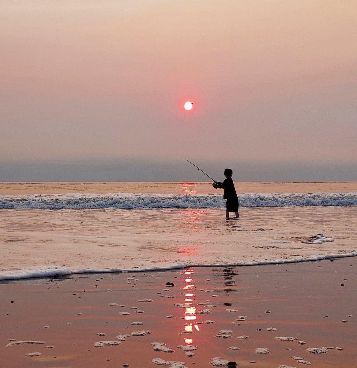 ”Gone Fishing." 🎣

📸:@clocktowerinnventura
