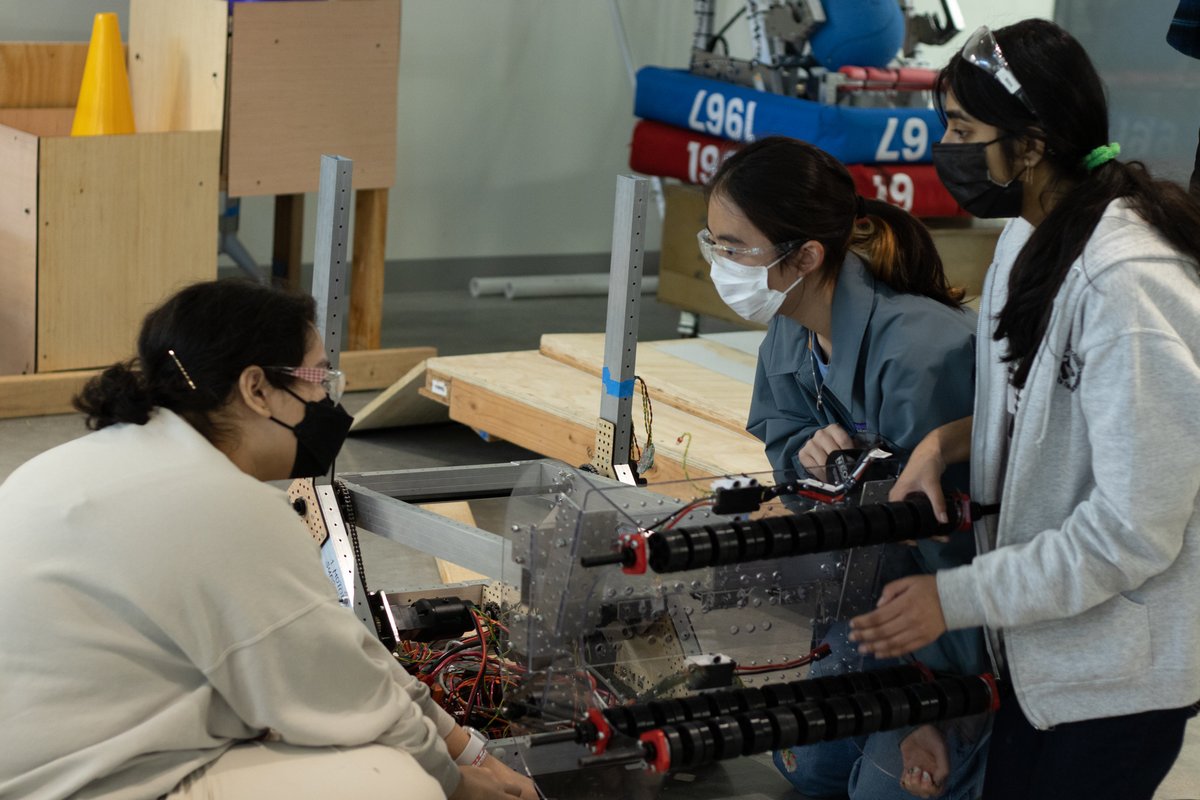 FRC Team 1967 tweet media