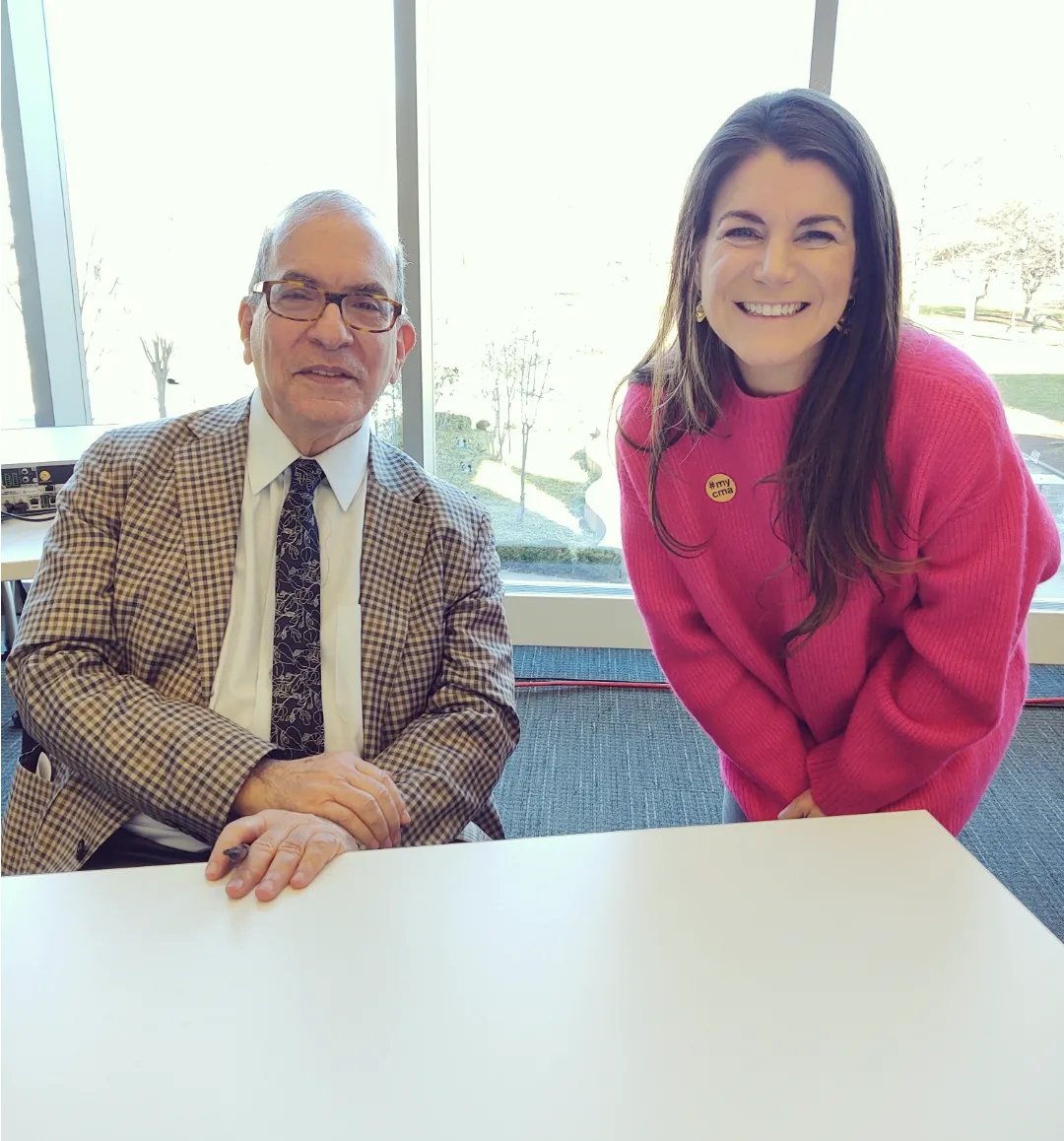 allison_rozo's tweet photo. Today I had the honor of meeting @leonardsmarcus at his lecture Wild Things: Maurice Sendak, His Art and Vision. Thank you for this incredible and thoughtful lecture Mr. Marcus! ๐๐บ๐โจ๐
@columbuslibrary @columbusmuseum #kidlit #kidlitwriter #picturebooks #kidlitart #libraries https://t.co/aWvbYVhKJ8