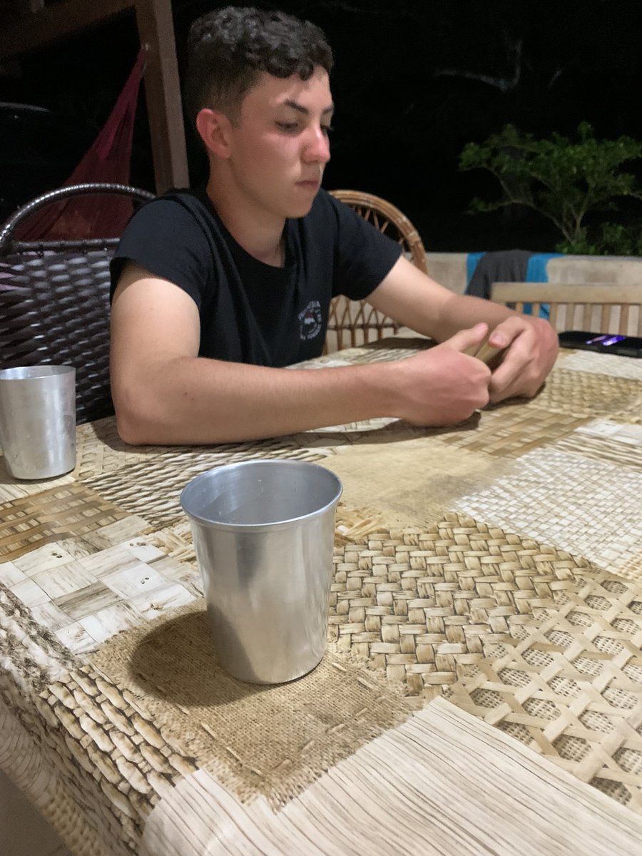 Jpcamargo1_6's tweet photo. Dividir um copo desse com @naosoueu_26 não é pra poucos🤣 https://t.co/QMWtJXeeqs