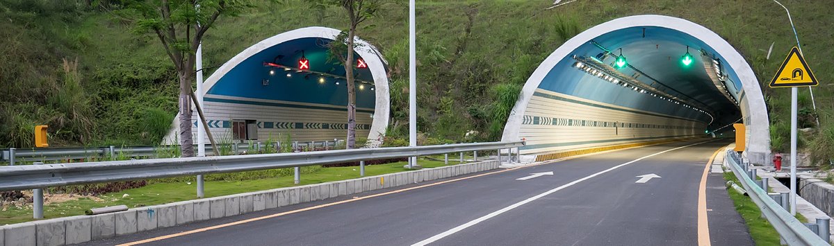 Improve tunnel safety and surveillance with our Managed Industrial Network switches in Malaga. 
Our robust and redundant solution features a scalable network with fiber uplink for maximum distance transmission and speed. Check the link for more information.volktek.com/storydetail_en…